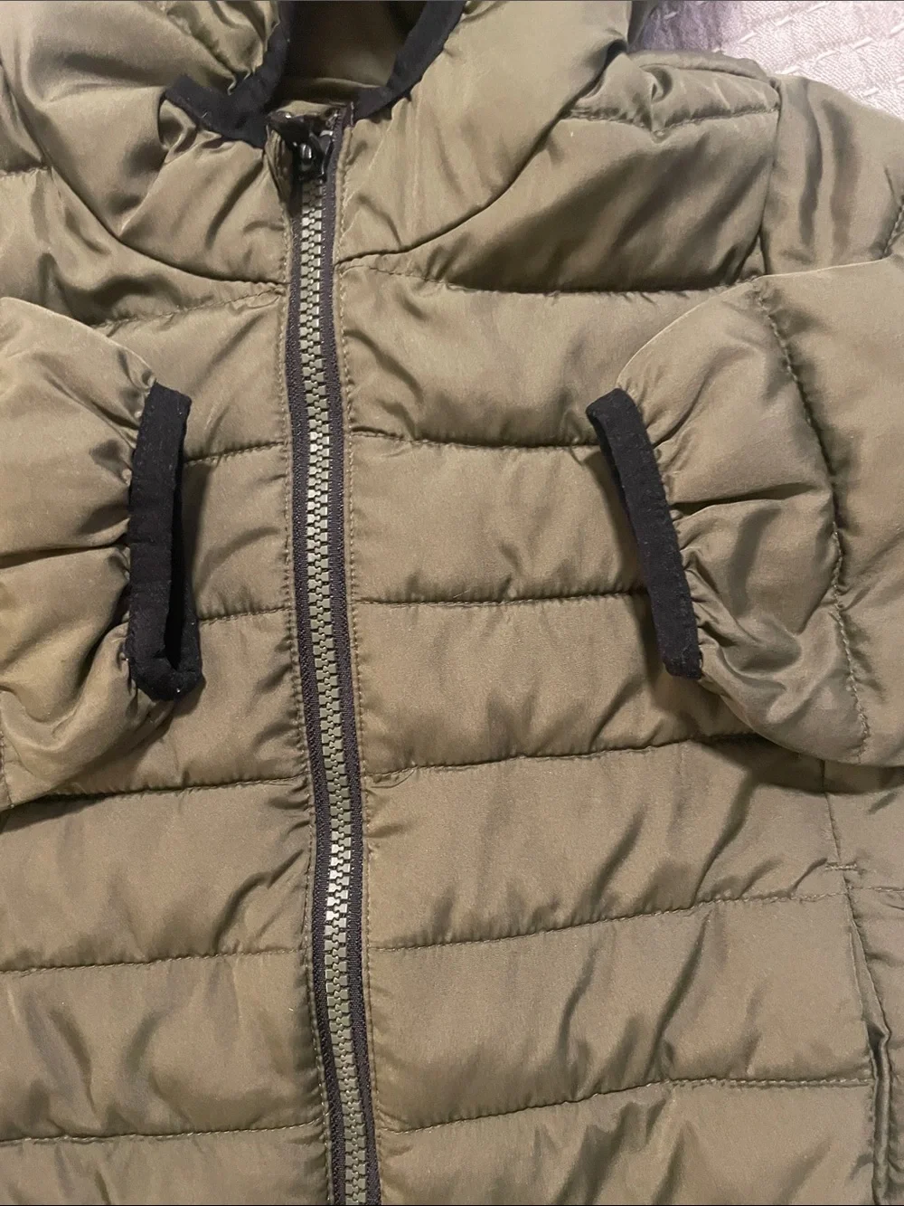 GAP Kids Hooded Puffer Jacket in Olive Green